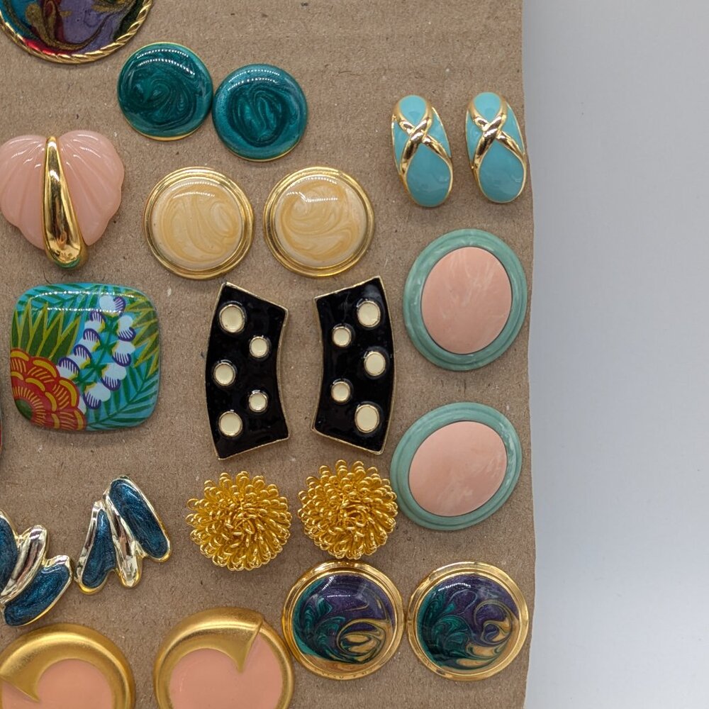 Vintage 80s & 90s reseller earrings 50+ bundle - Picture 5 of 8